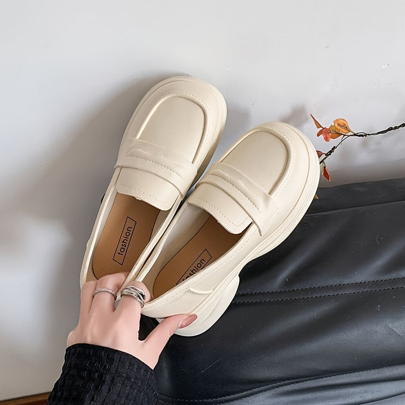 Ayollar uchun slip-on mokasinlar yumshoq tagli charm qoʻltiqli kundalik poyabzal bej oq ko‘p maqsadli