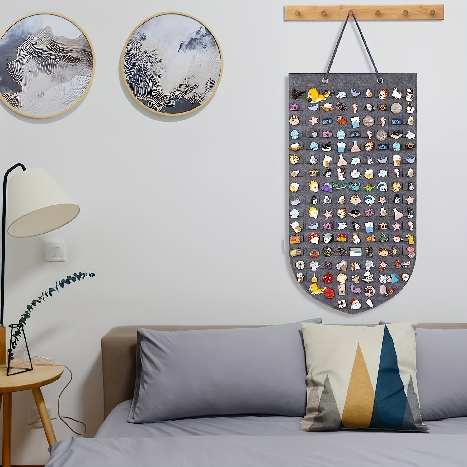 Jewelry Storage Bag for Hanging Brooch Pins and Lapel Pins Wall Organizer