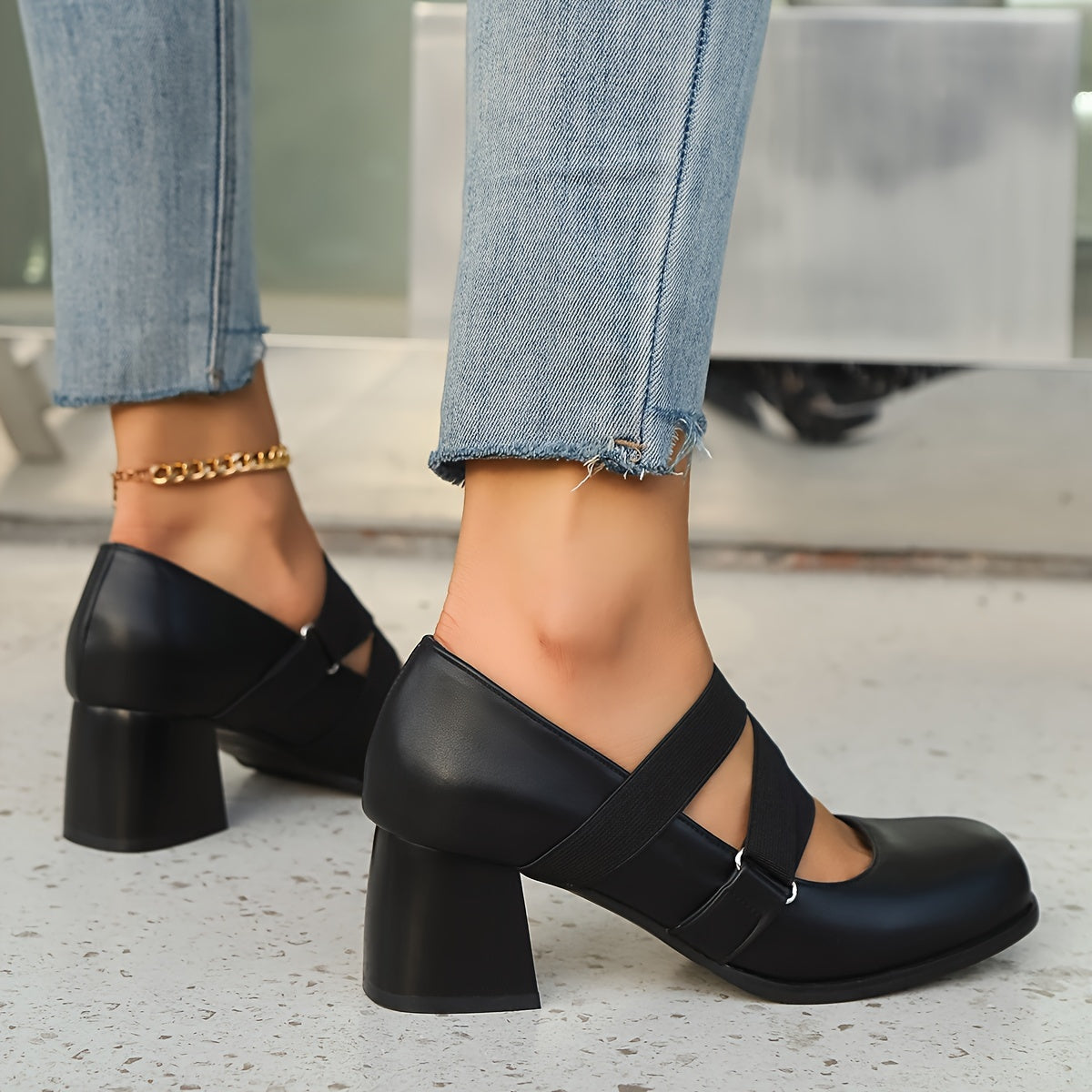 Ayollar uchun kvadrat barmoqli blok poyafzal, kundalik ish poyafzali, sirpanmaydigan brogue dizayni