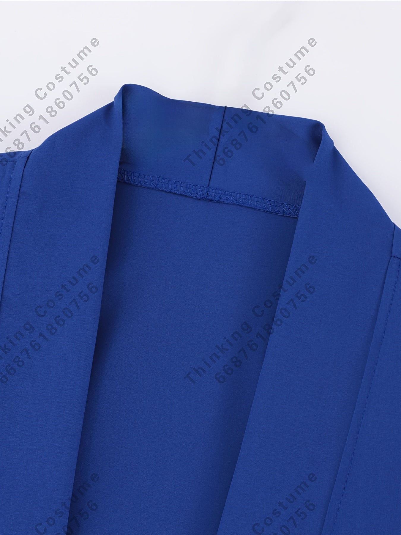 Yengil poliester yapon kimonosi kardigani erkaklar uchun mustahkam xantal sariq rangda, yarim yenglari va ochiq old qismi bilan. Yozgi tasodifiy kiyim uchun mos, yetuk estetikaga ega. O'z ichiga oladi