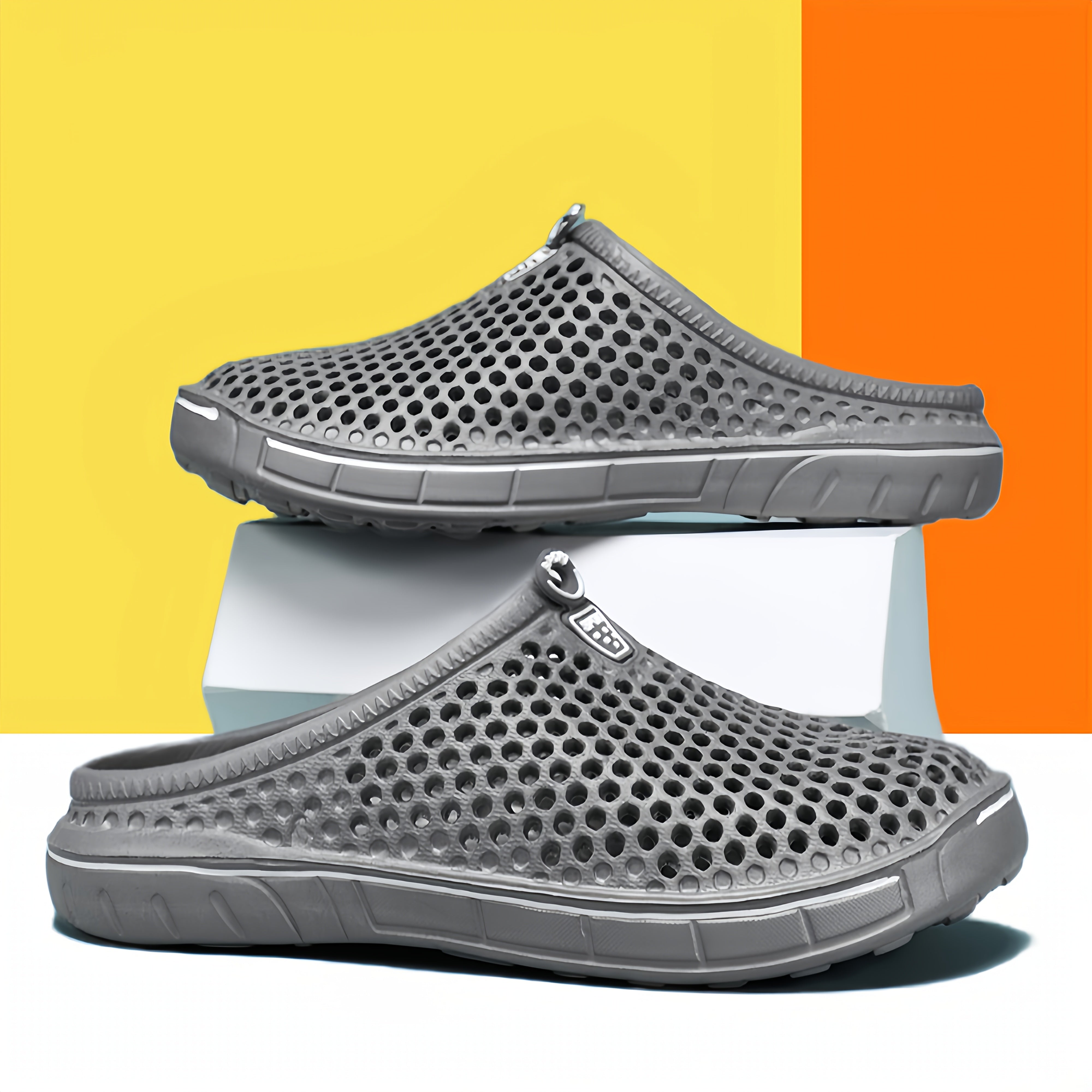 Women's Summer Breathable Hole-Toe Casual Sandals Light Lightweight Solid