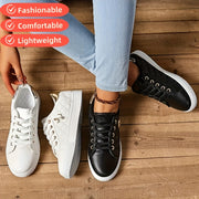 Women's Lightweight Casual Sneakers with Black and White Plaid Design