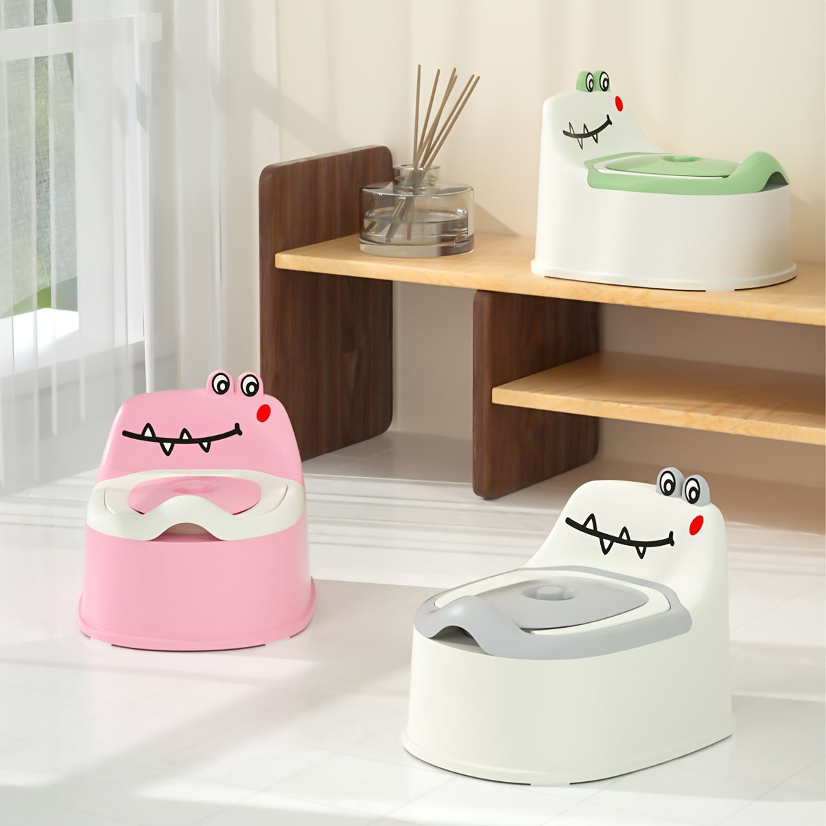 Children's Toilet Training Seat with Potty and Self-Contained Toilet for Large and Small Needs