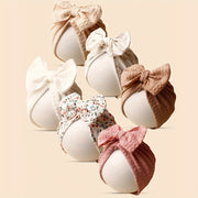 Bolalar uchun yumshoq va yoqimli kamonli pulloverlar, 3 yoki 6 dona to'plamlarda mavjud. Kundalik kiyish uchun ideal.