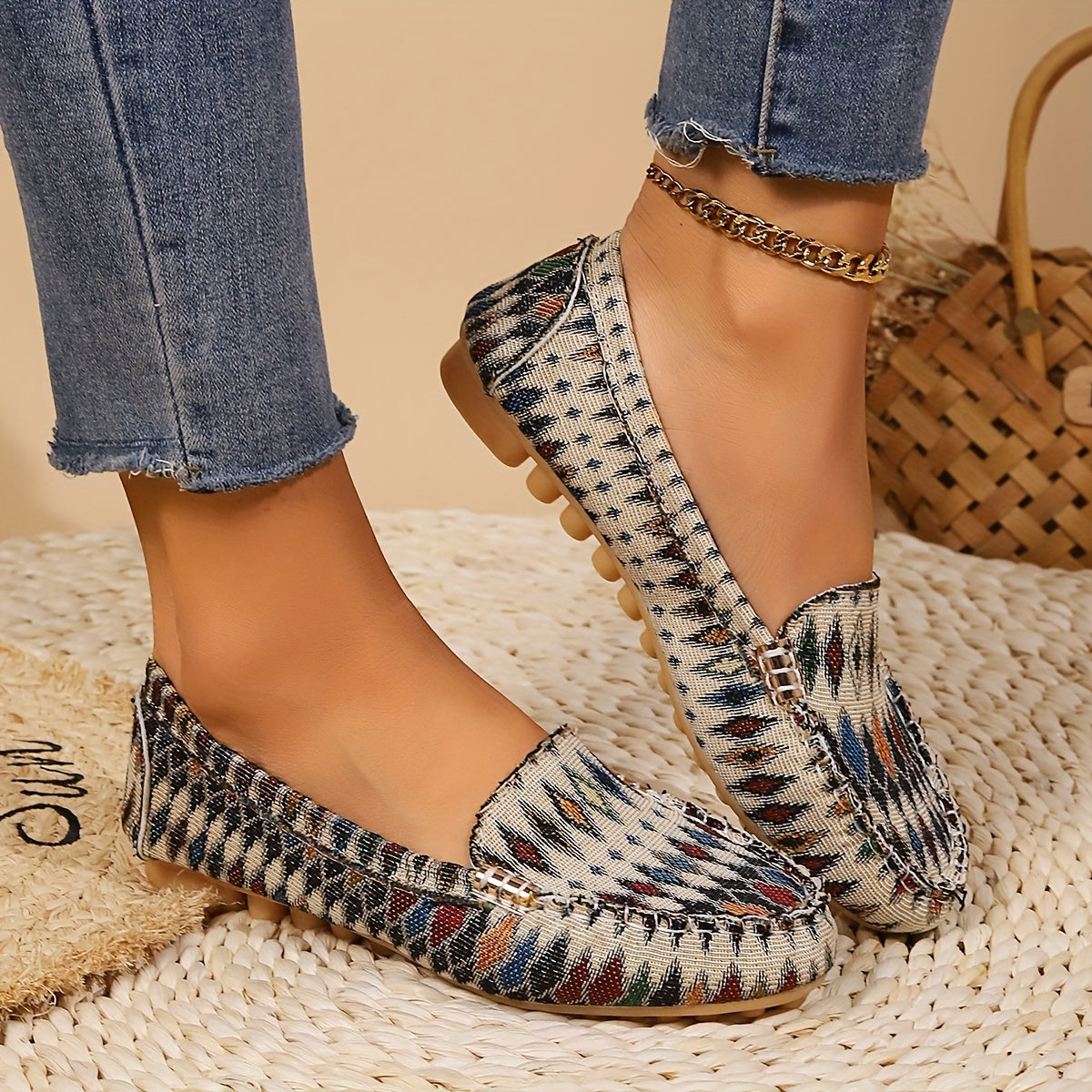 Женские принтованные плоские лоферы - стильные слипоны, удобные и легкие.