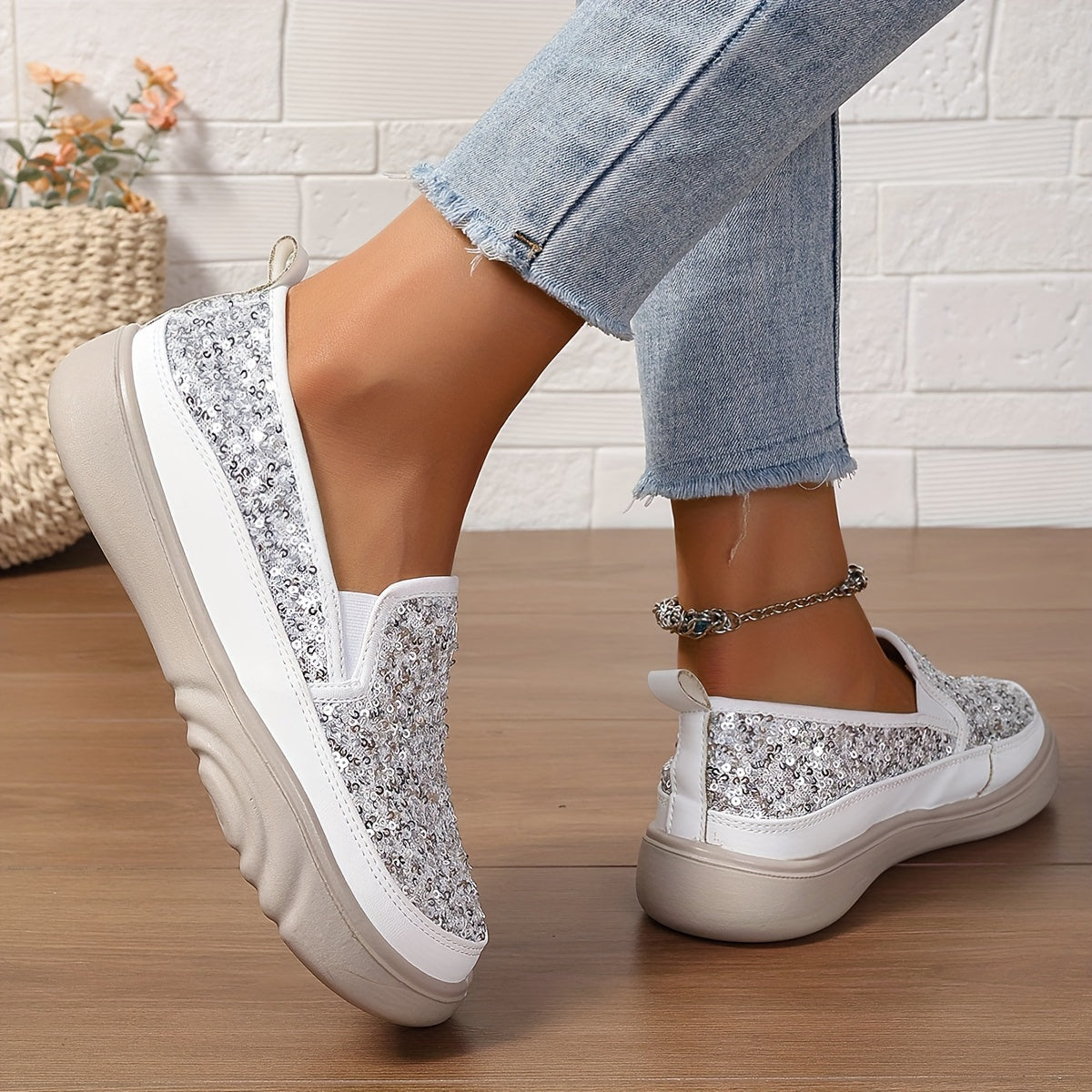 Women's Sequin Embellished Loafers Black White Casual Breathable Shoes