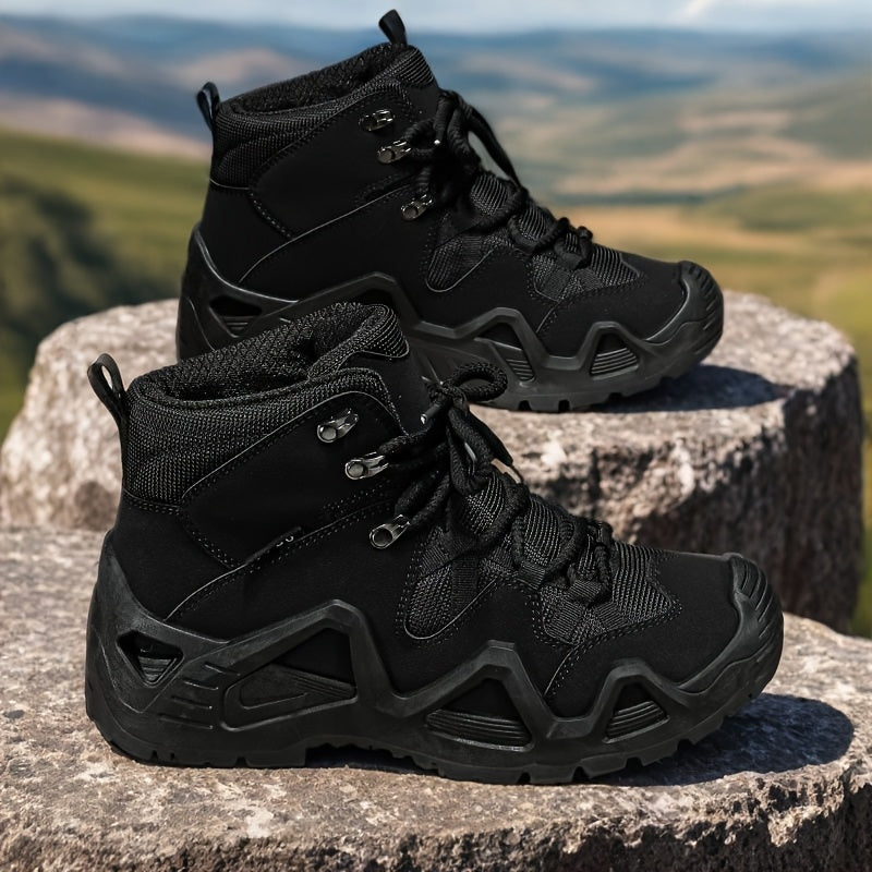 Har mavsumda, ochiq havoda va tasodifiy foydalanish uchun retro uslubidagi mustahkam erkaklar botinkalari, sirpanmaydigan va nafas oladigan dizayn bilan.