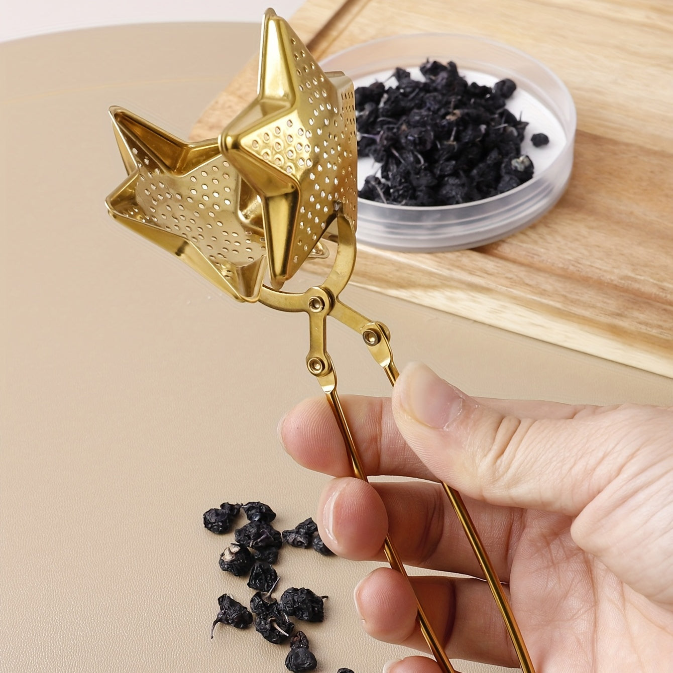 Набор для заваривания чая из нержавеющей стали с цельным ситечком в форме звезды для домашнего использования.