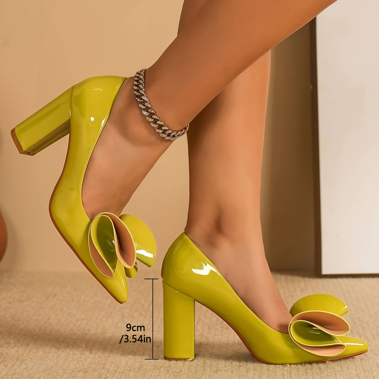 Ayollar uchun nuqta barmoqli yuqori poshnali kiyinadigan poyabzal, bayramlar va ofis uchun bog'ichli stilettolar