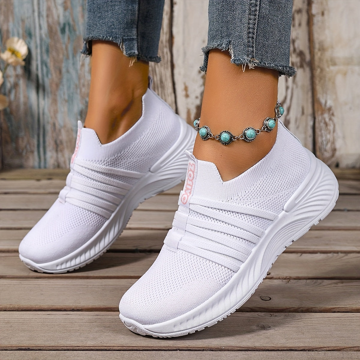Women's Slip-On Sneakers White and Black Casual Shoes for Summer and Travel