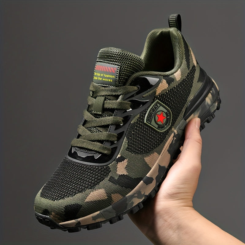 Men's Lightweight Camouflage Fabric Sneakers for Outdoor Activities Low-Top Lace-Up Anti-Slip