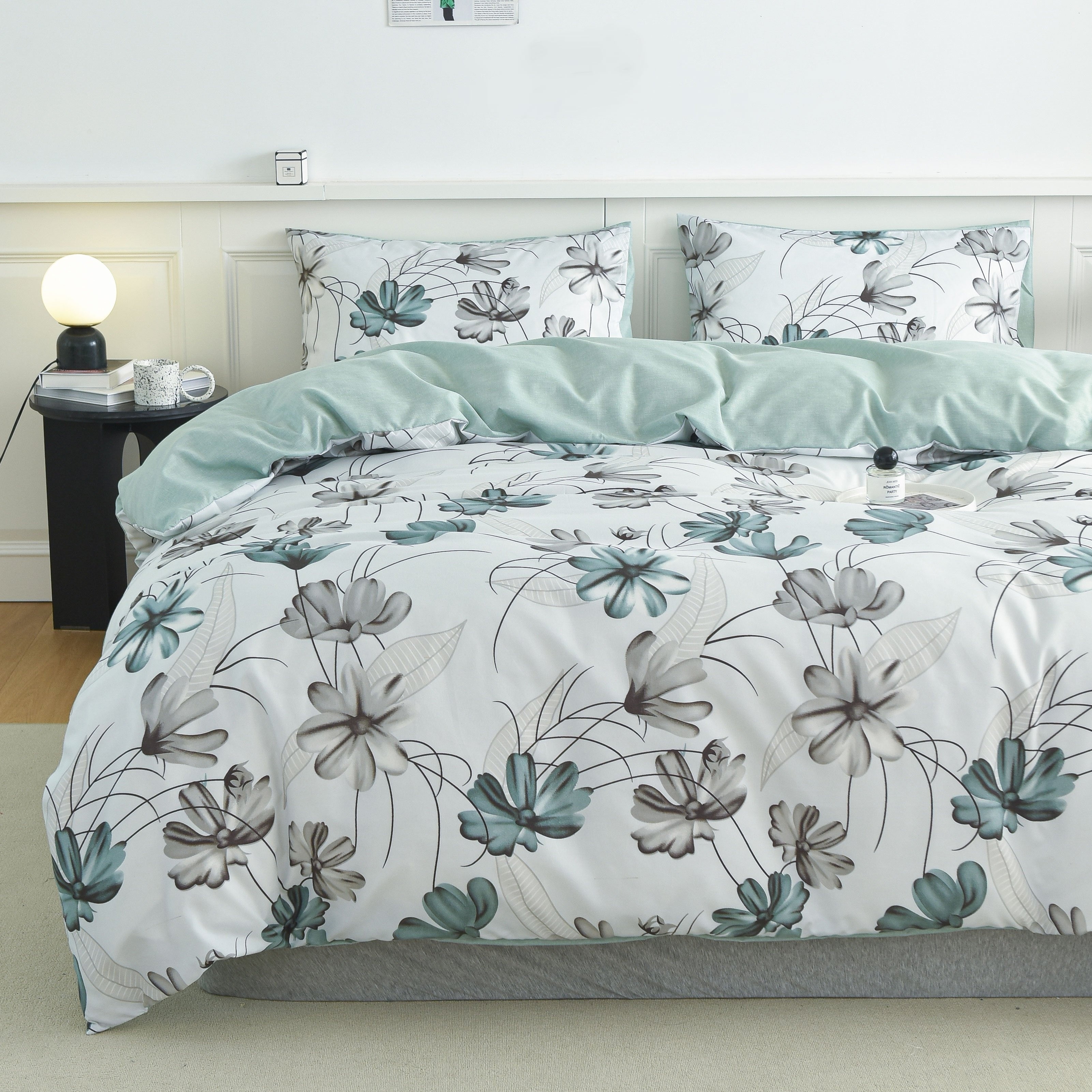 Flower Print Duvet Cover Set with Pillowcases Soft Cotton Bedding 3 Pieces