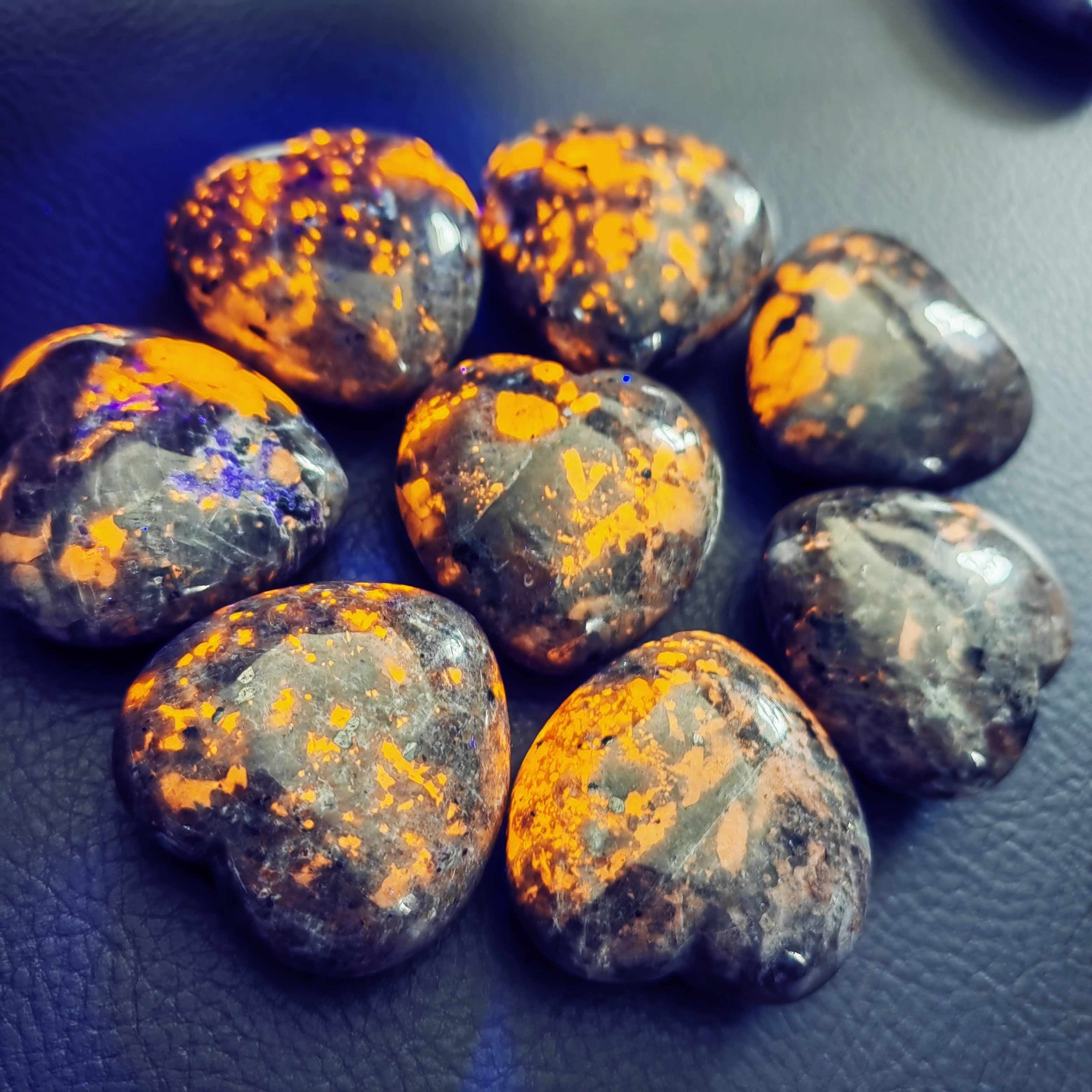 Set of Three Heart-Shaped Sodalite Flame Stones Glow-in-the-Dark UV Reactive for Room Decor or Gifts