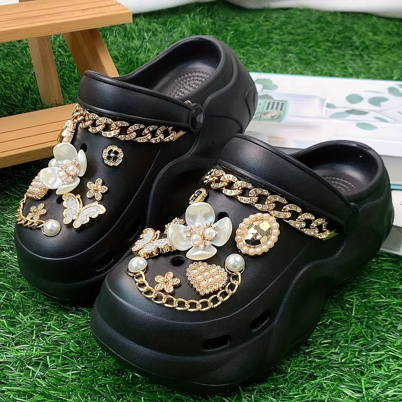Women's EVA Slip-On Shoes Summer Casual With Flower and Rhinestone Details