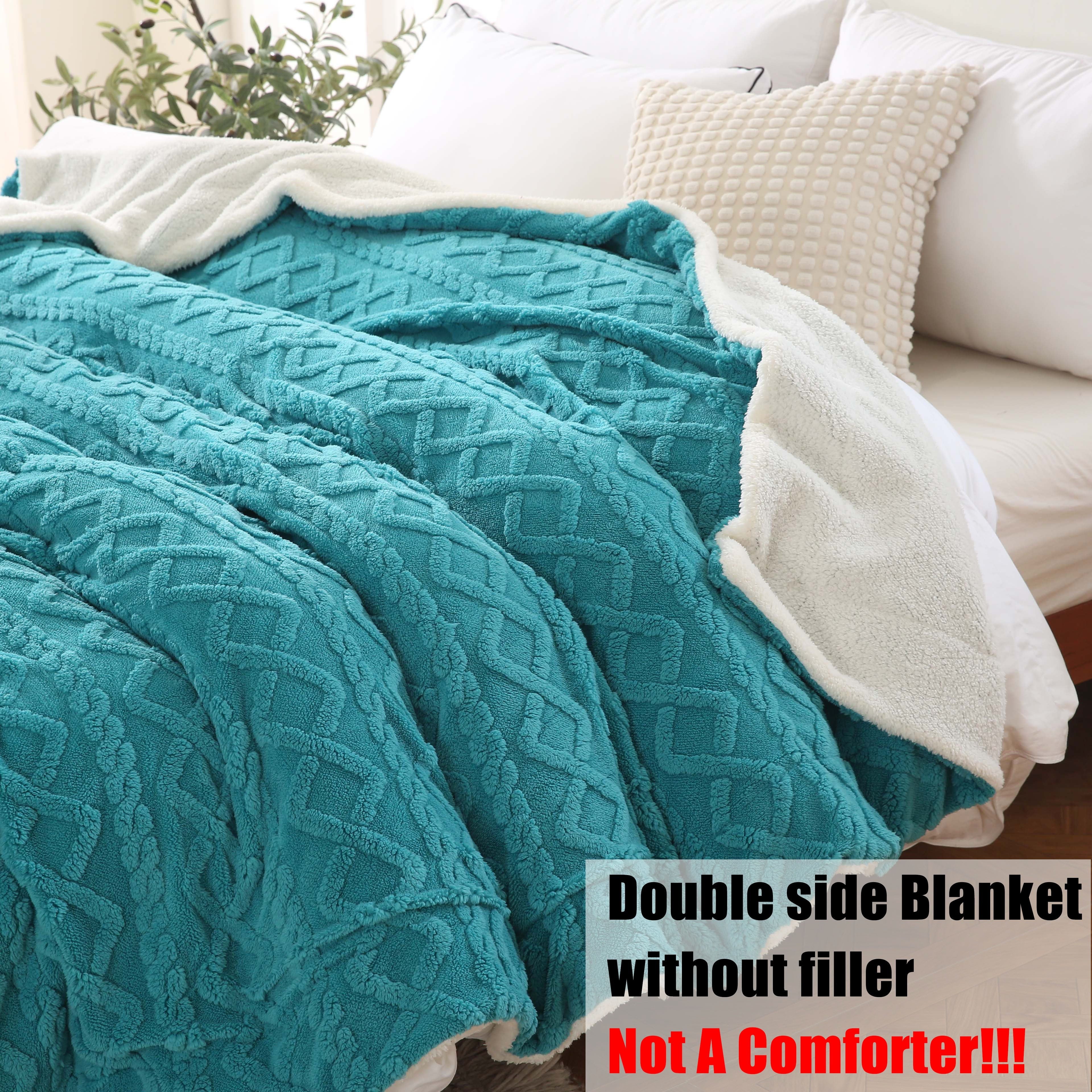 Double-Layer Ultra-Soft Blanket with Wave Pattern for All-Season Comfort