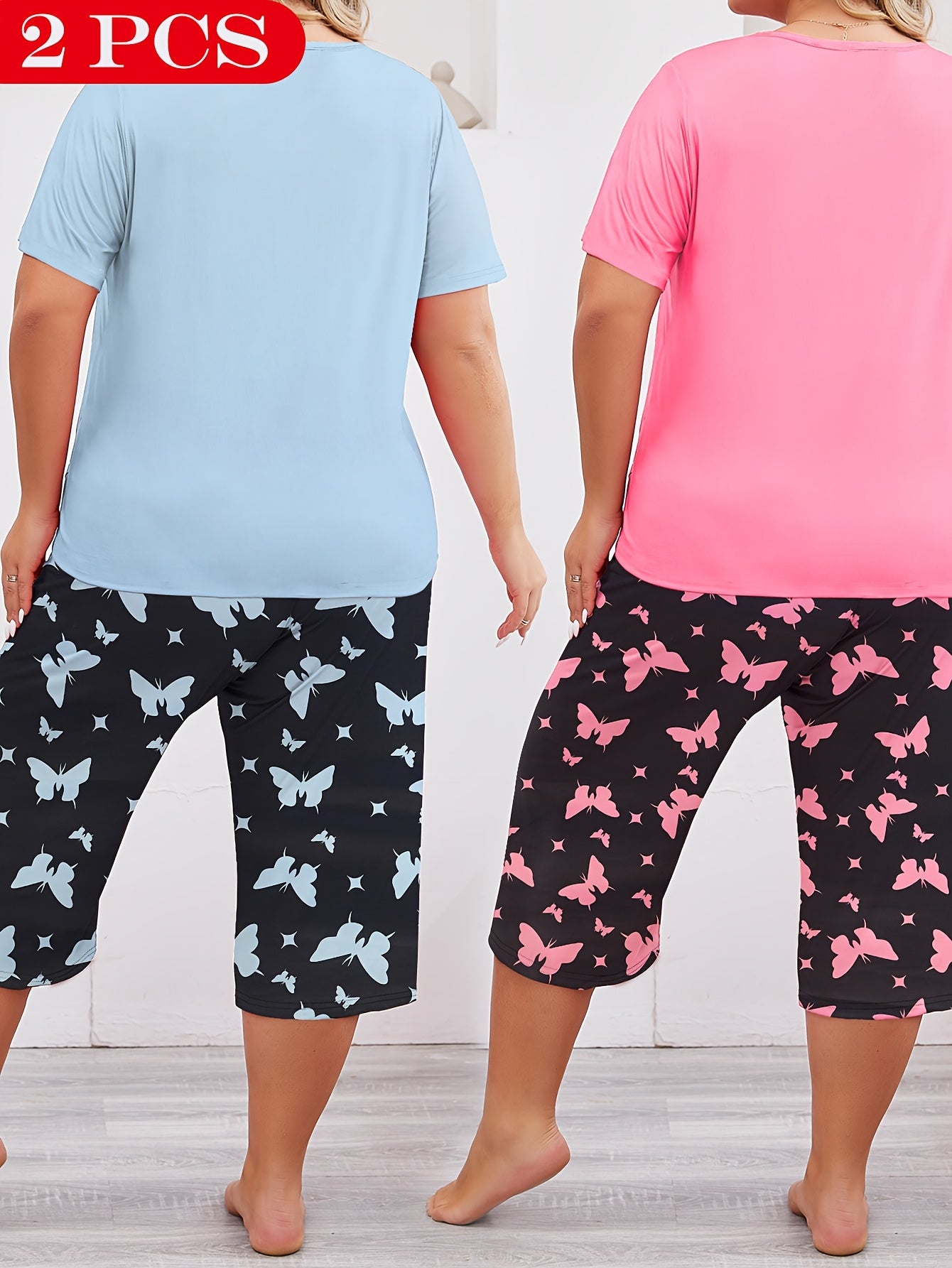 Plus Size Women's Casual Pajama Set Short Sleeve Capri Pants Heart Print Two Colors