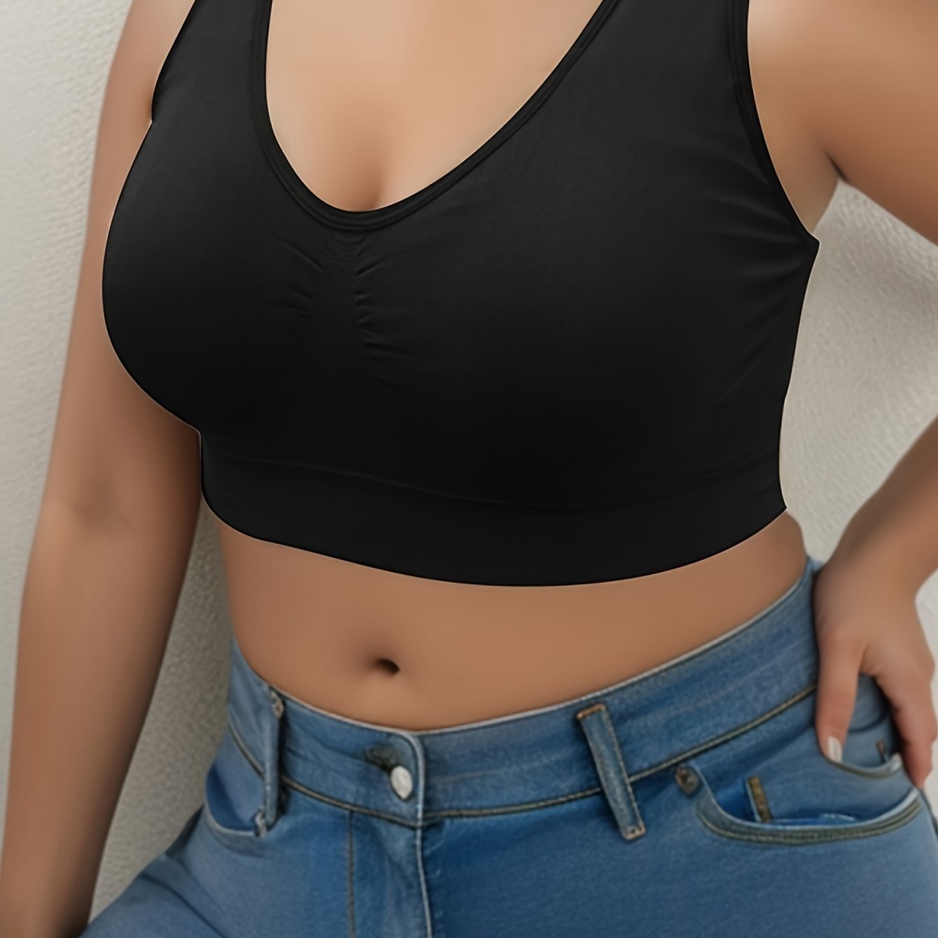 Women's Plus Size Seamless Sports Bra with Removable Pads for Yoga Running