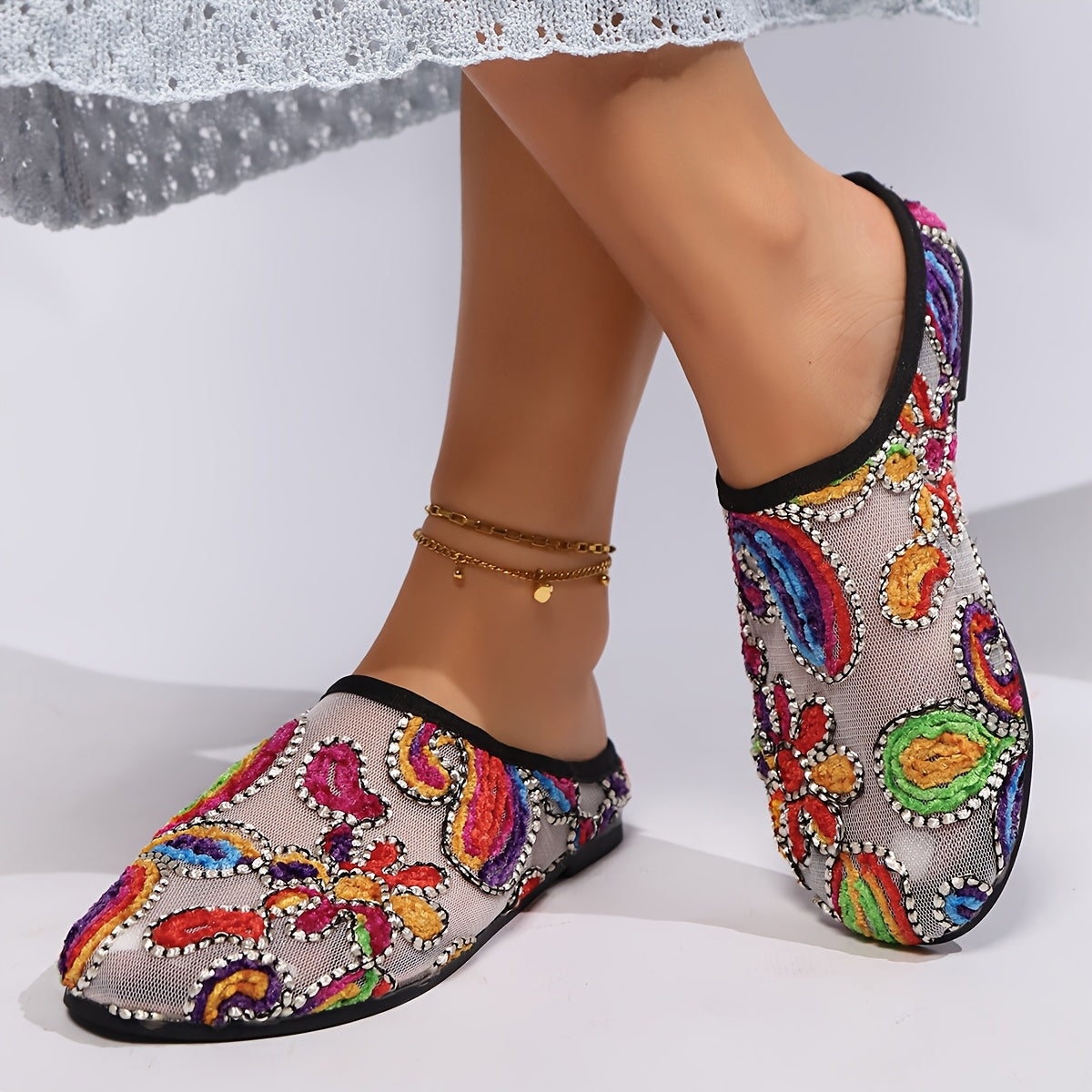 Women’s Breathable Fabric Mules Flat Heel Casual Shoes With Floral Pattern