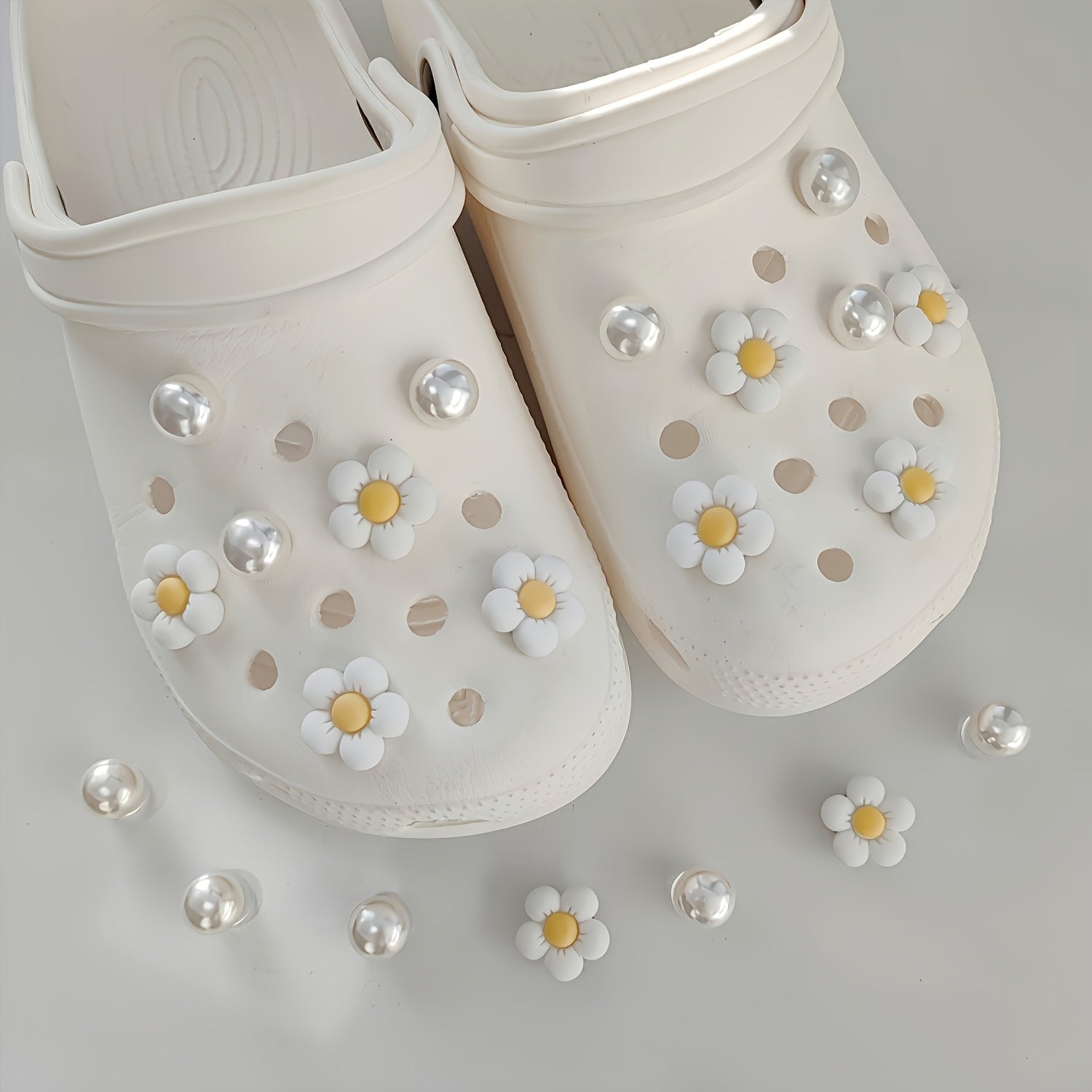 Unisex Resin Shoe Charms with Shoes Buckles for Decoration Set of 6 or 12