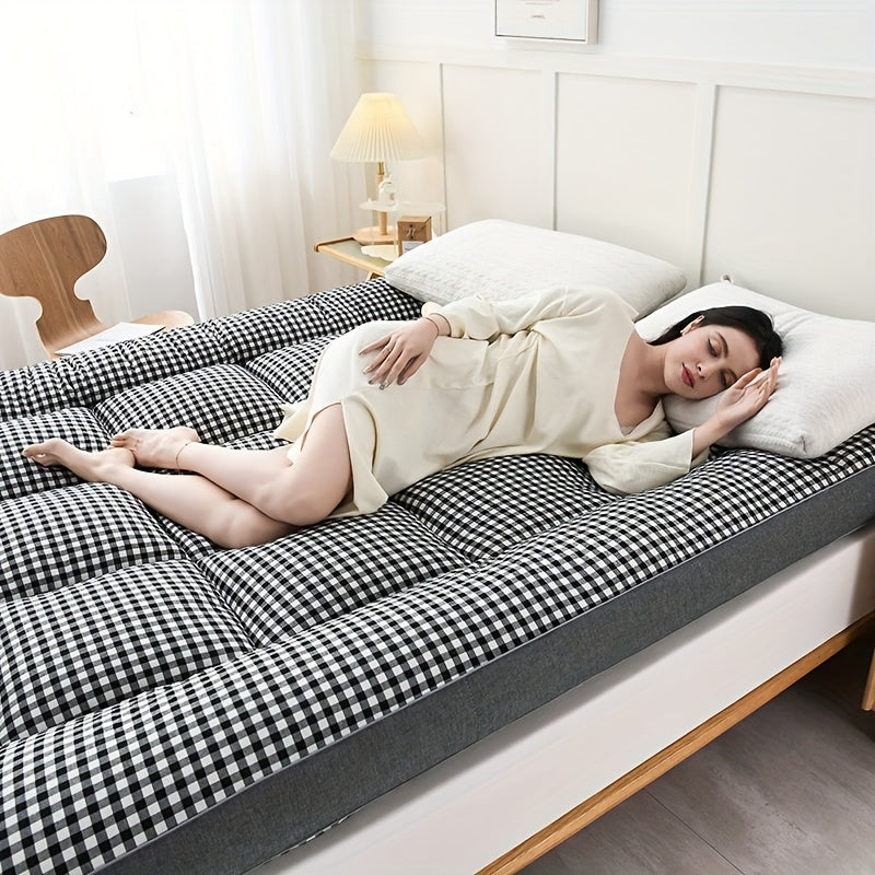 Extra Thick Breathable Quilted Mattress Topper with Elastic Straps All-Season Comfort
