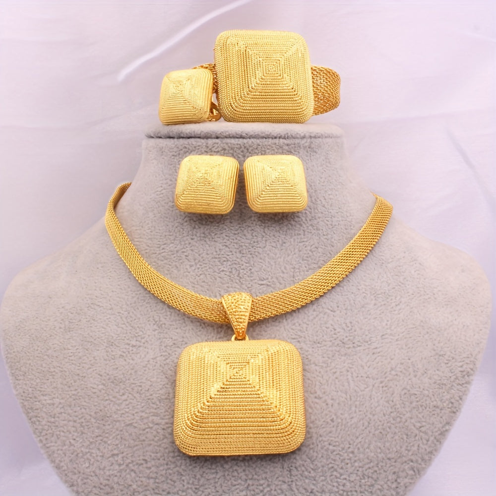 JIAMILA Luxury Tribal Style Jewelry Set, oltin qoplangan zink alloydan tayyorlangan taqinchoq, bilakuzuk, uzuk va sirg‘alar bilan. Har kuni va bayramlarda kiyish uchun ayollar uchun mukammal. Ajoyib Valentin kuni sovg‘asi bo‘lib, barcha uchun mos.