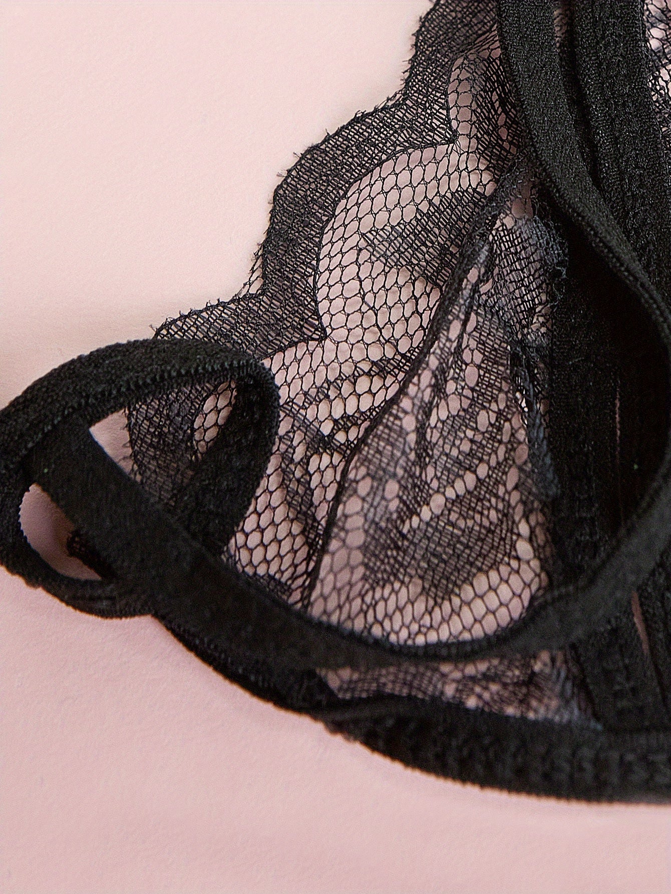 Conjunto de lencería de escote en V con sujetador y bragas sin entrepierna para mujeres