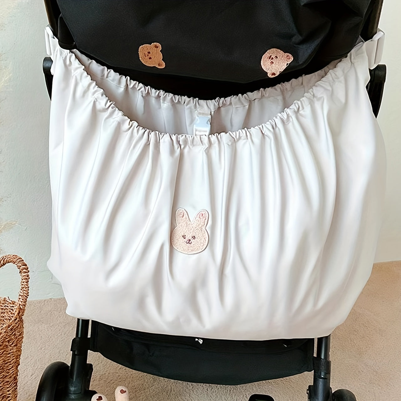 Diaper Bag for Parents Waterproof Nylon with Bottle Storage 70x45cm