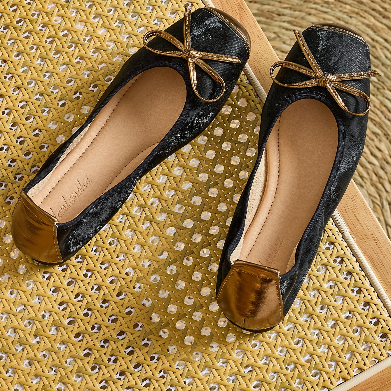 Zapatos planos de ballet negros para mujer con lazo dorado, zapatos sin cordones