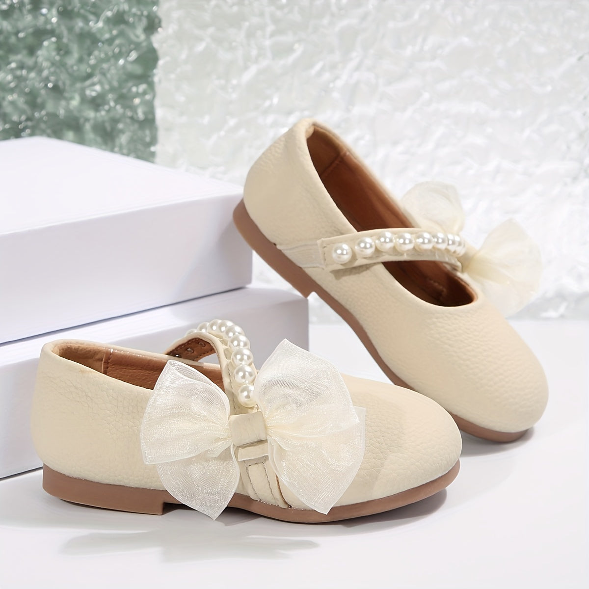 Girls' Mary Jane Shoes with Pearl Bow for Parties Weddings Spring Summer Lightweight Breathable