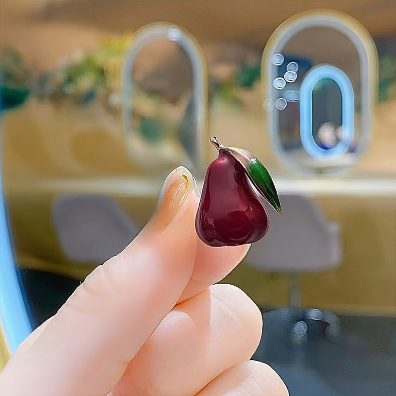 Vintage Style Pear-Shaped Brooch Pin Red Acrylic Green Leaf Couples Gift Suitable for Shirts Dresses