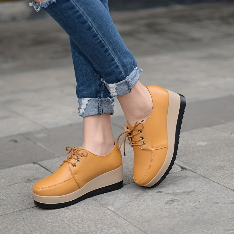 Women's Lace-Up Platform Wedge Loafers with Round Toe and Low Top