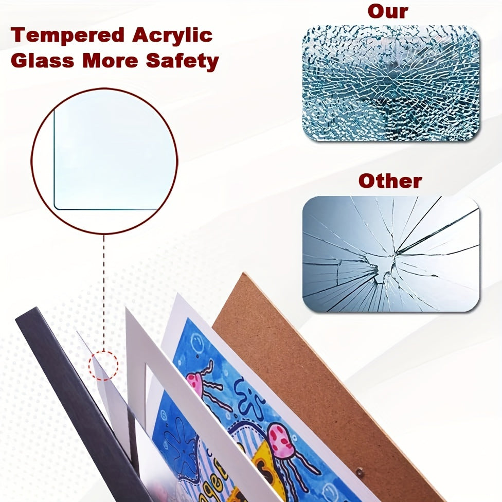 "Yoshlar" A4 san'at ko'rsatkich ramkasi qora yog'ochdan oldindan ochiladigan dizaynga ega, egiluvchan, maktab loyihalari va uy san'at asarlari uchun uchta rang variantiga ega. Bolalar san'at materiallari uchun ajoyib.