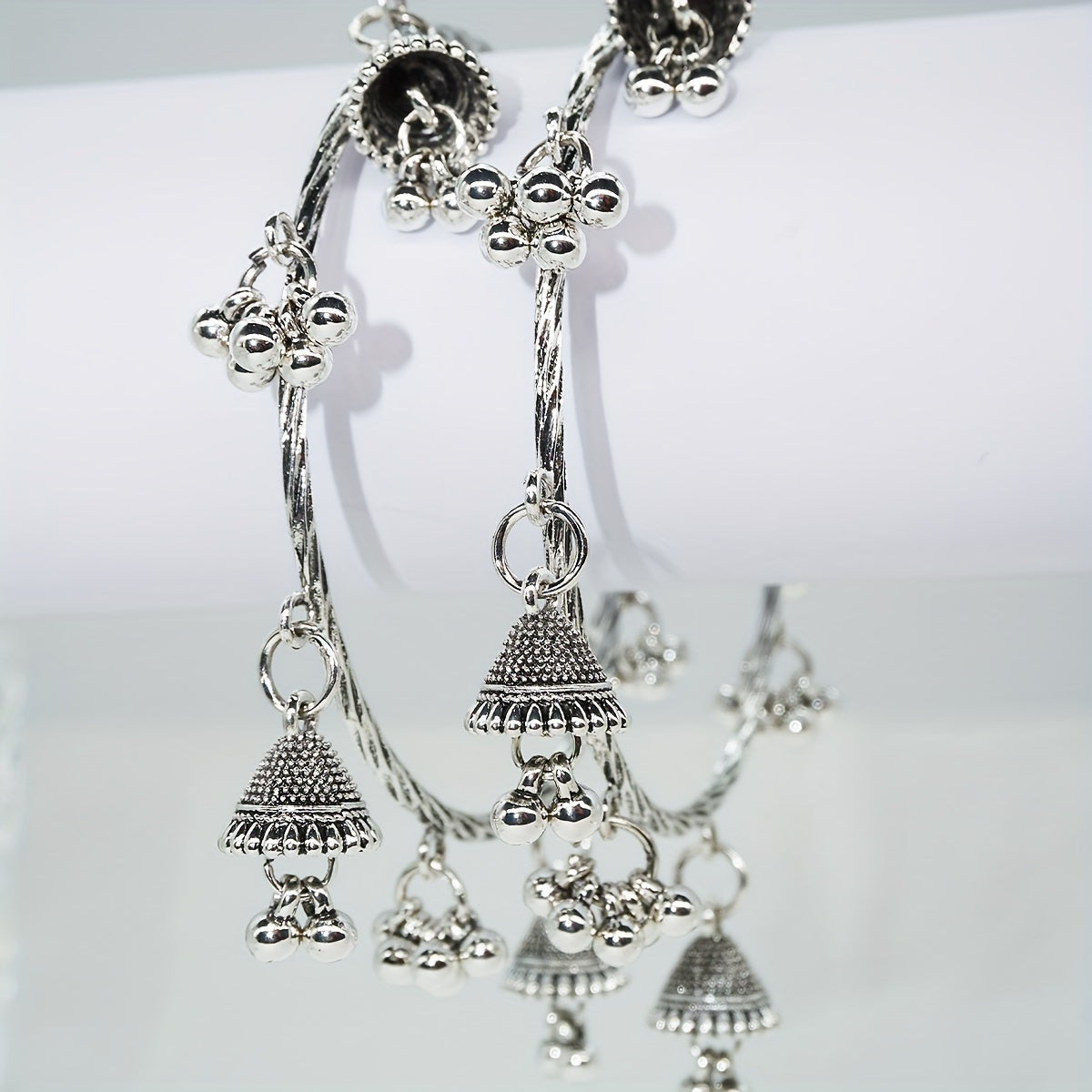 Women's Gold Zinc Alloy Bell Bracelet with Pearl Heel Jewelry