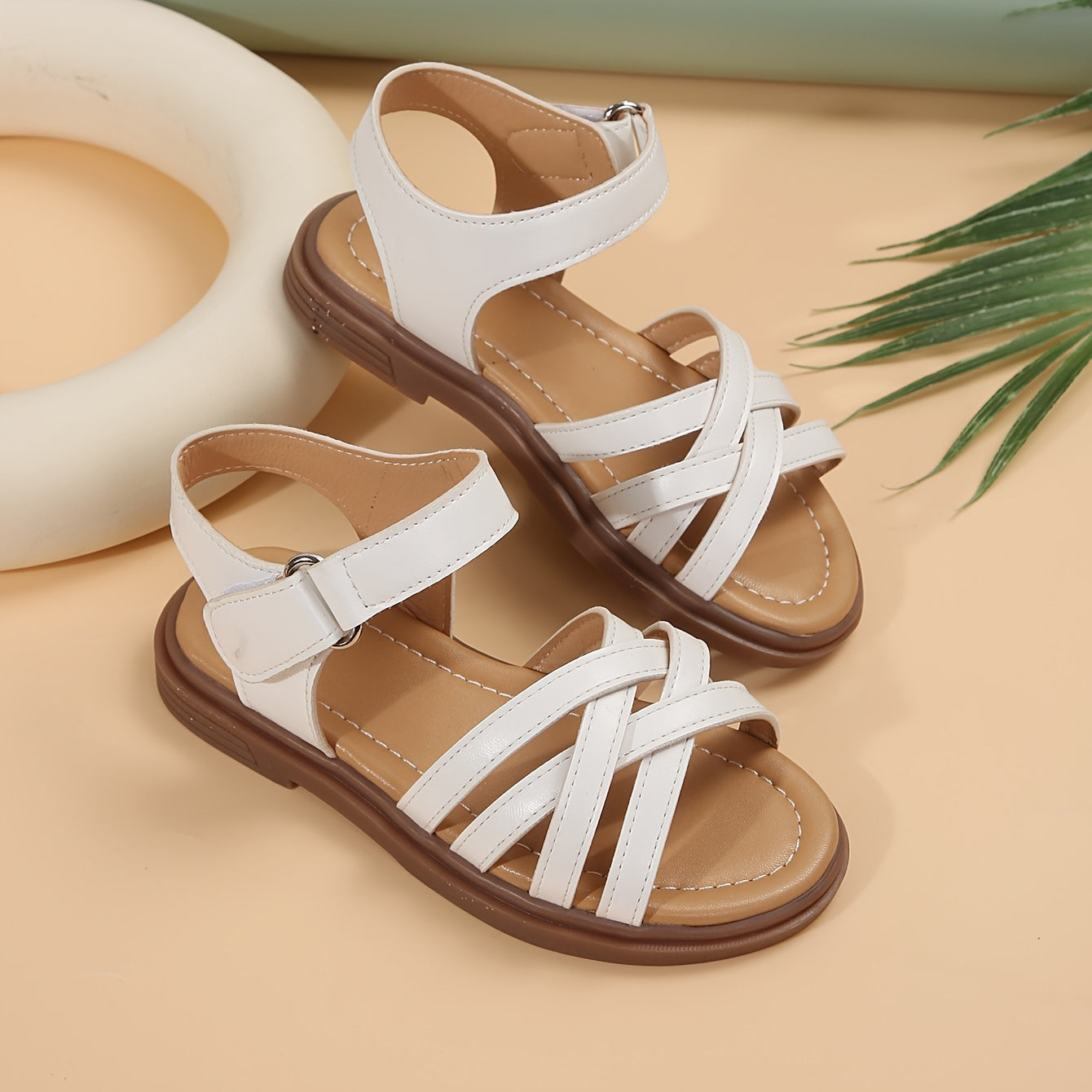 Girls' Summer Open Toe Sandals Solid Color Lightweight Breathable Casual Beach Shoes