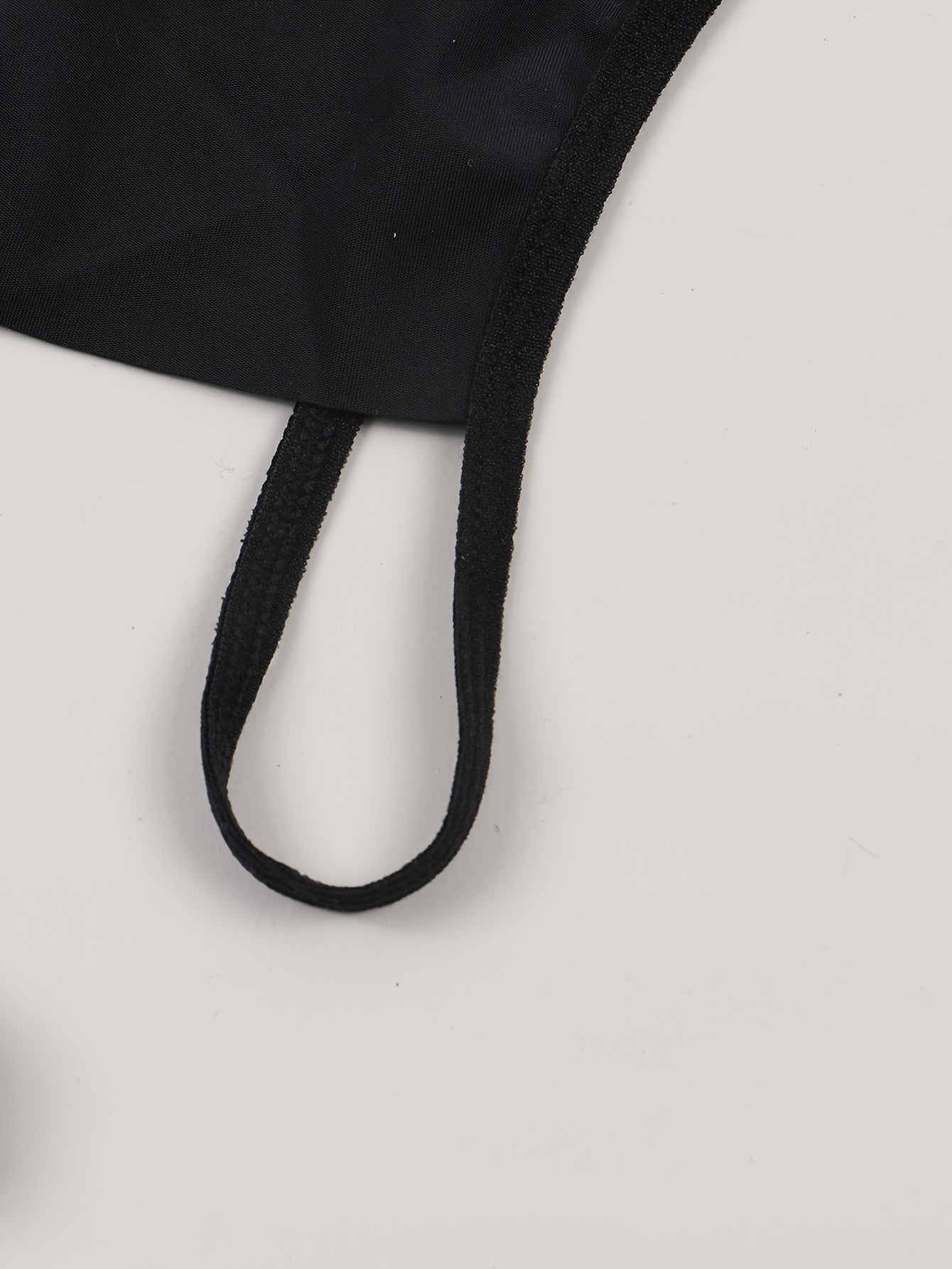 Women’s Black Monochrome Strapless Thong Lingerie