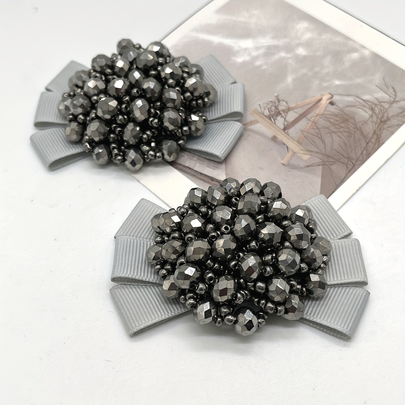 Women Beaded Bow Shoe Clips Detachable Sparkling Multicolor Shoe Accessories