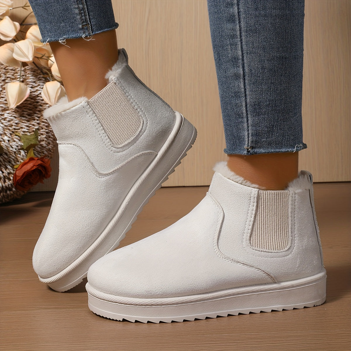 Women Fluffy Snow Boots Solid Color Winter Plush Lined Warm Shoes