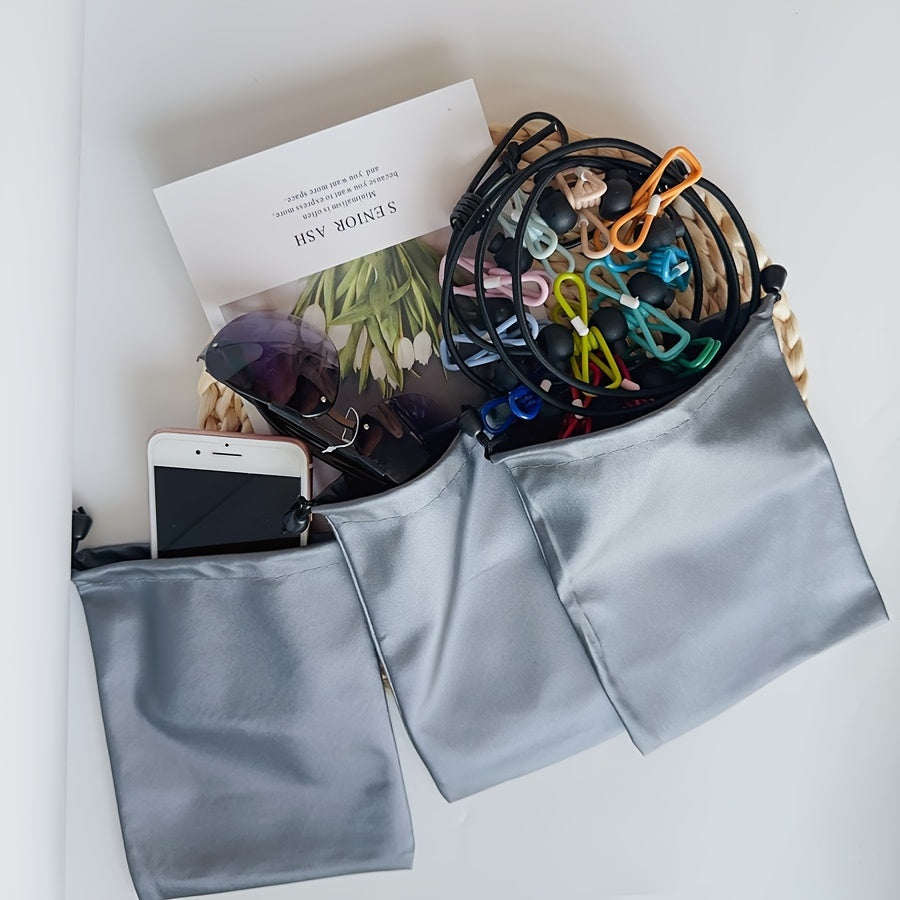 Portable Retractable Clothesline with 12 Clips for Indoor and Outdoor Use