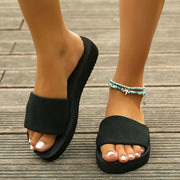 Ayollar uchun bir rangli slip-on platform sandalilar yozgi plyaj ta'tili uchun