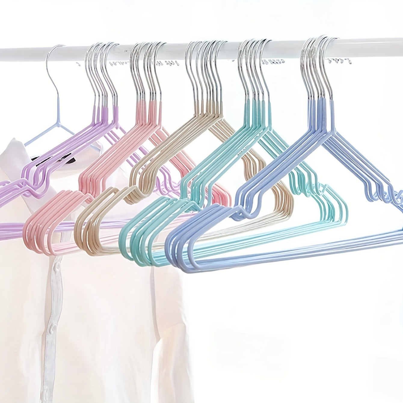 Metal Non-Slip Clothing Hangers 10-Pack for Tops and Dresses