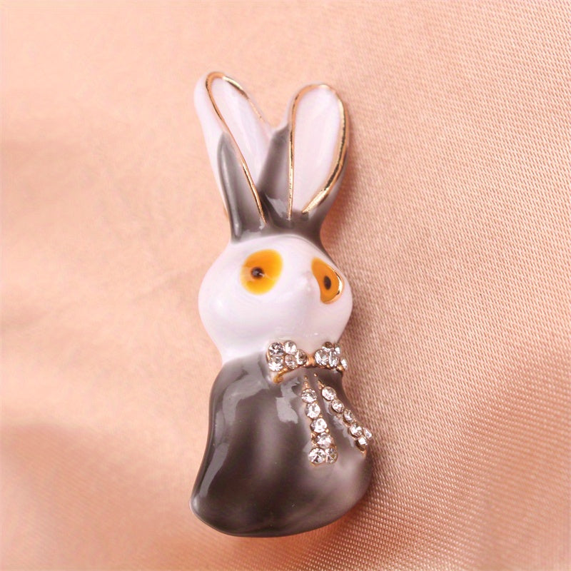 Rabbit Brooch with Rhinestones, Elegant Jewelry Accessory for Bags and Hats