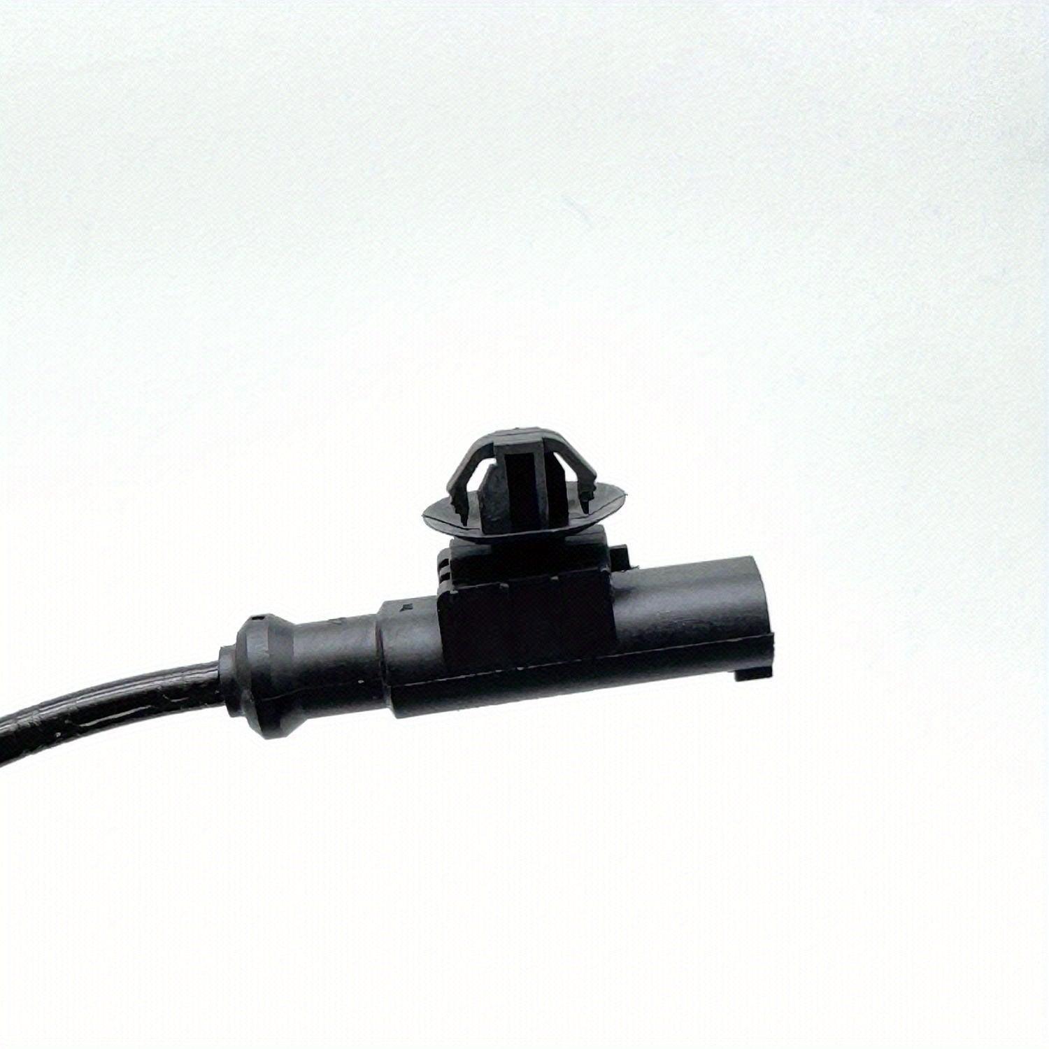 Front Right ABS Sensor for GA8 2016-2022 Automotive Part Replacement