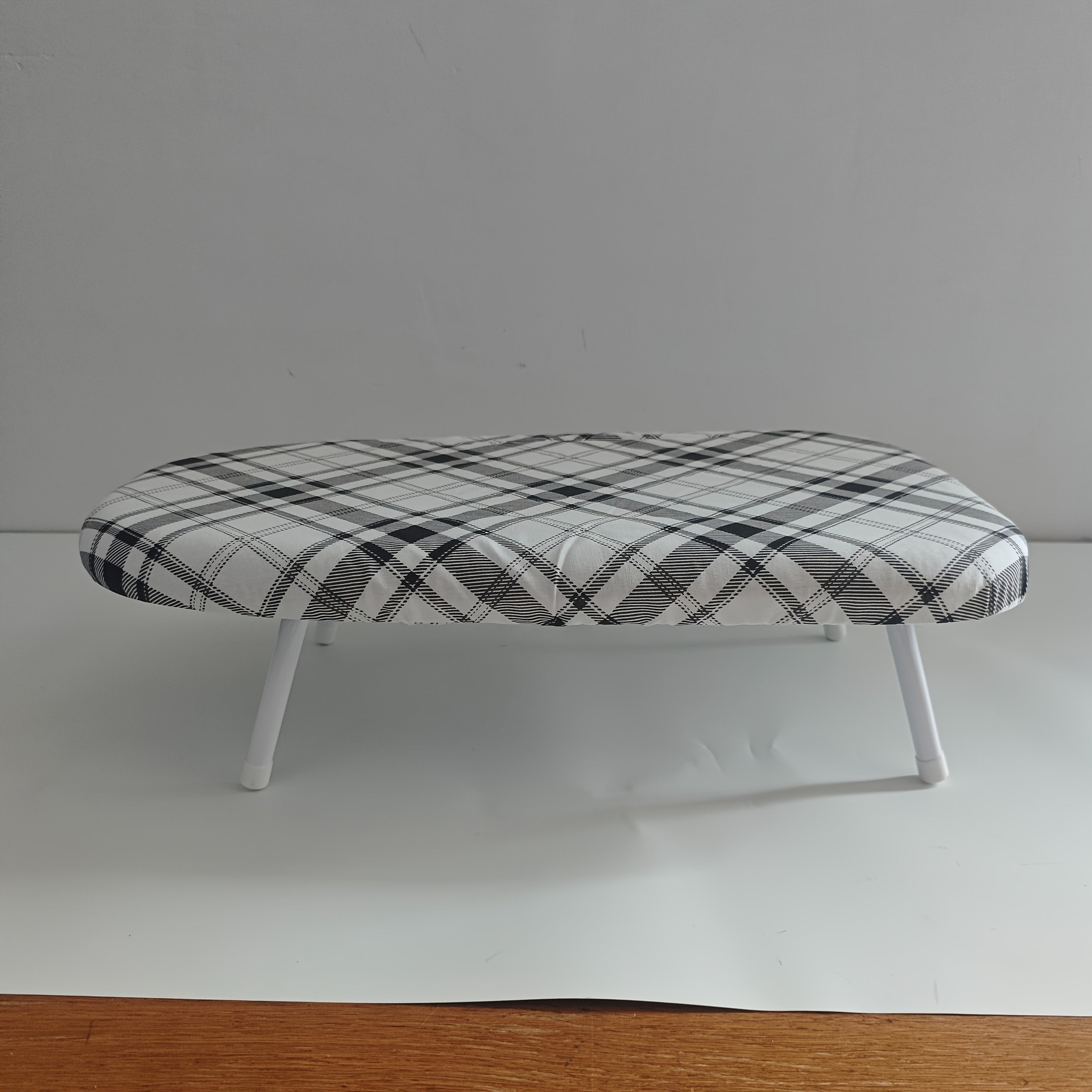 Tabla de planchar plegable compacta para camisas y trajes, portátil, de escritorio, sin electricidad