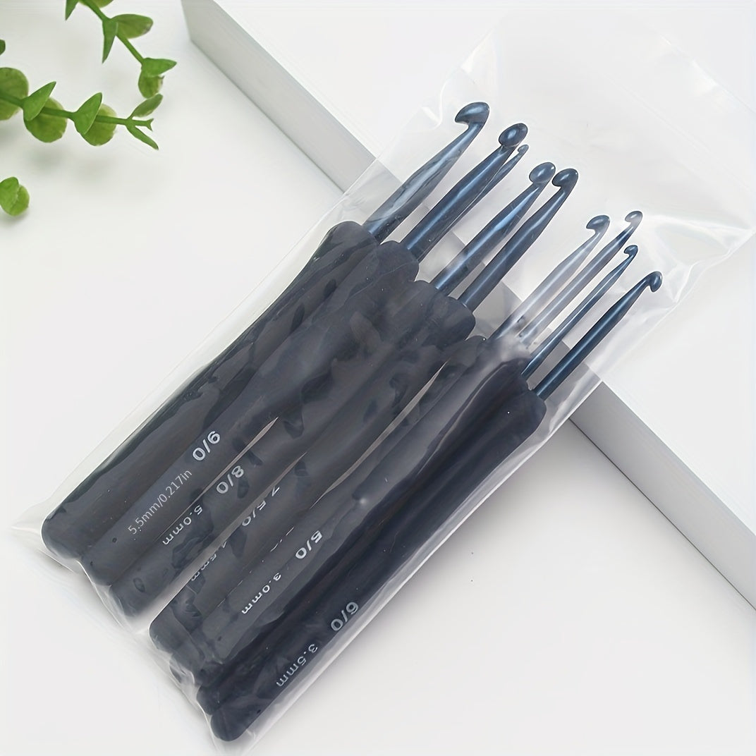 9-Piece Ergonomic Crochet Hooks Set for Arthritic Hands Navy Blue