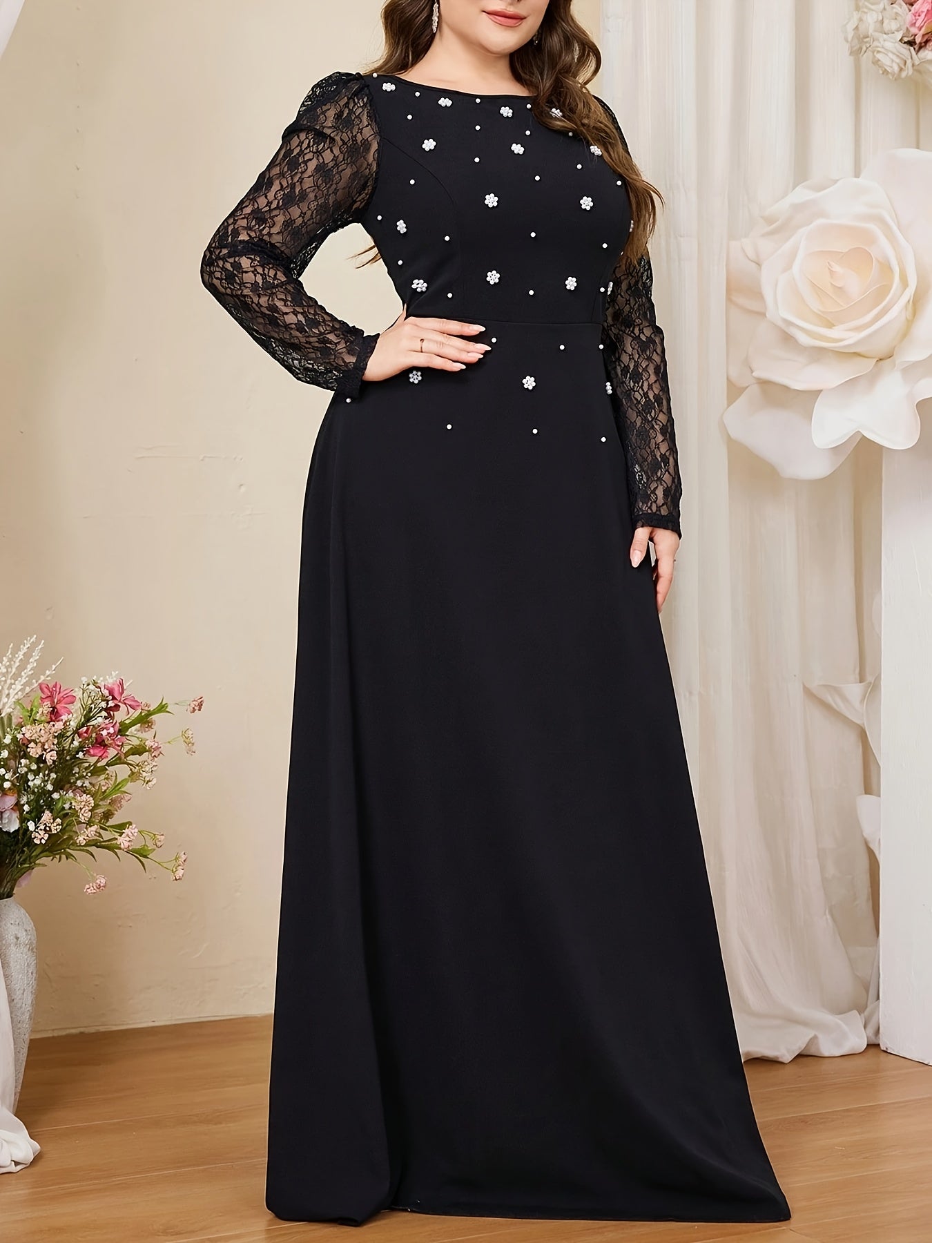 Plus Size Black Dress with Pearls and Lace A-Line Evening Gown