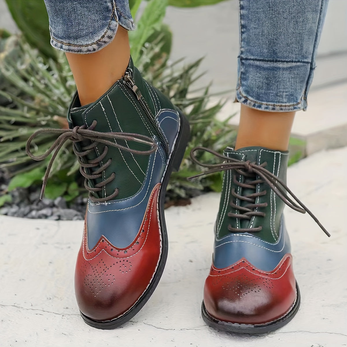 Women's Patchwork Leather Boots Side Zipper Platform Walking Comfortable Shoes
