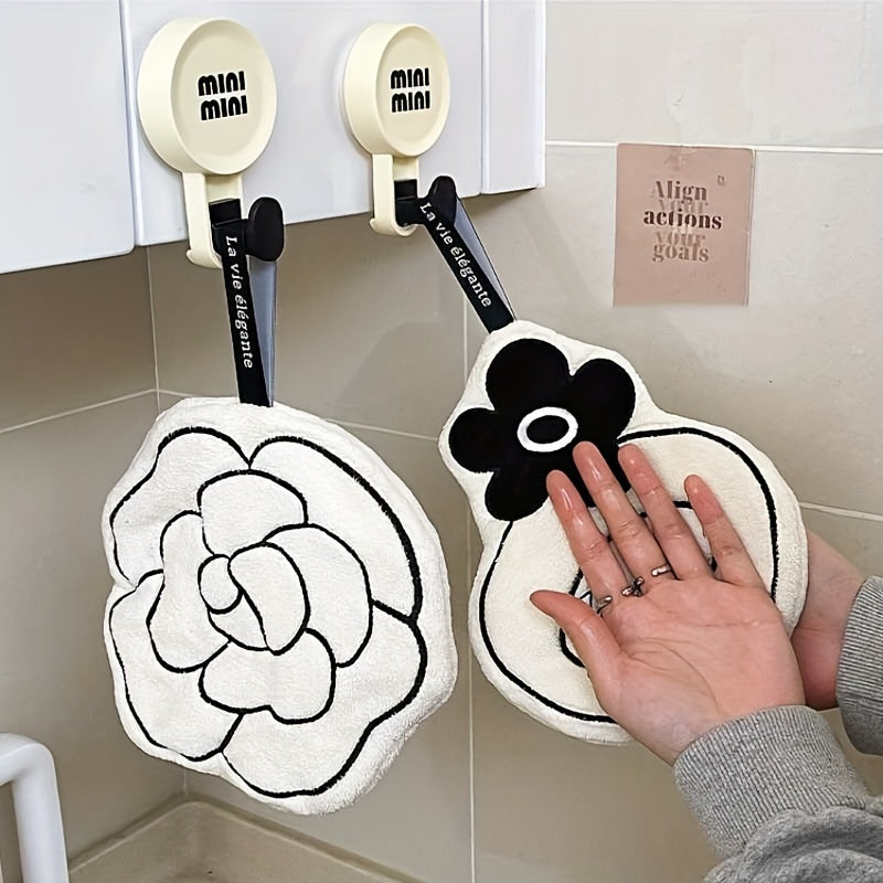 3 ta fransuz super yumshoq kameliya qo'l sochiq, hojatxona bezatish uchun so'ruvchan koral velur material va zamonaviy geometrik naqsh bilan.