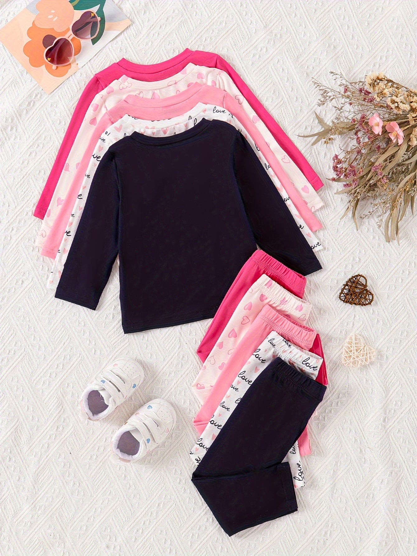 Girls' 10-Piece Casual Long-Sleeved Top and Pants Set with Love Letter Prints for Spring and Fall