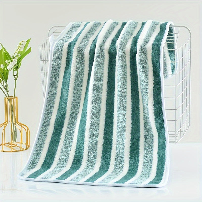 Bamboo Charcoal Bath Towel Set Includes 70x140cm Bath Towel and 35x75cm Washcloth for Adults