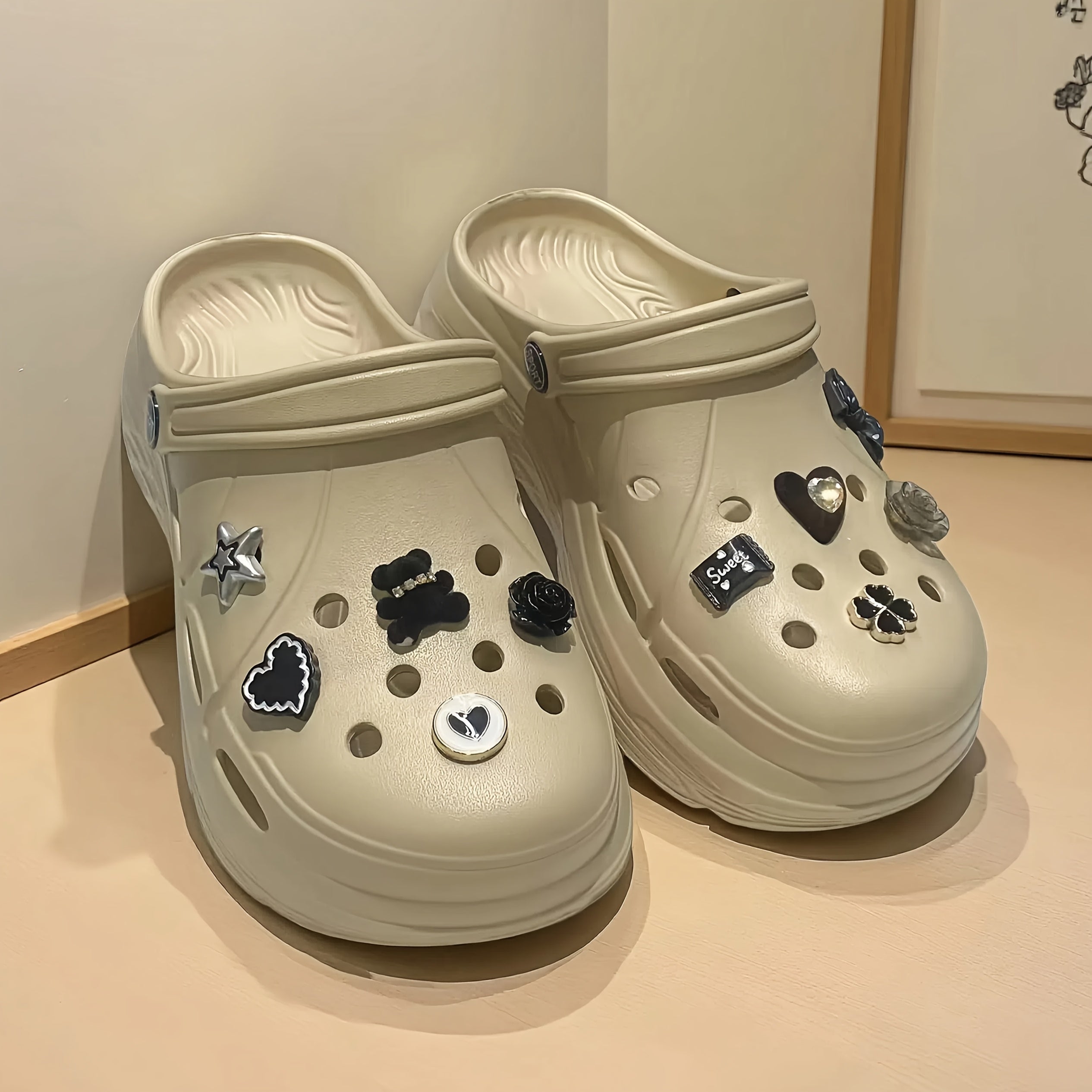 Women's Summer Fashion Shoes Black Illustration Casual Block Heel